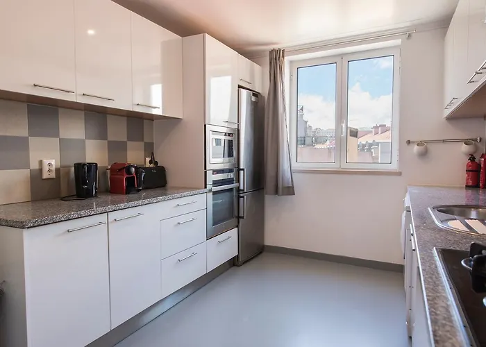 Martim Moniz Charming By Village ליסבון