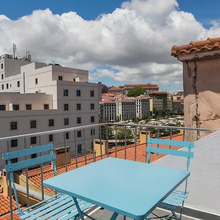 Apartment Martim Moniz Charming By Village Lisbon